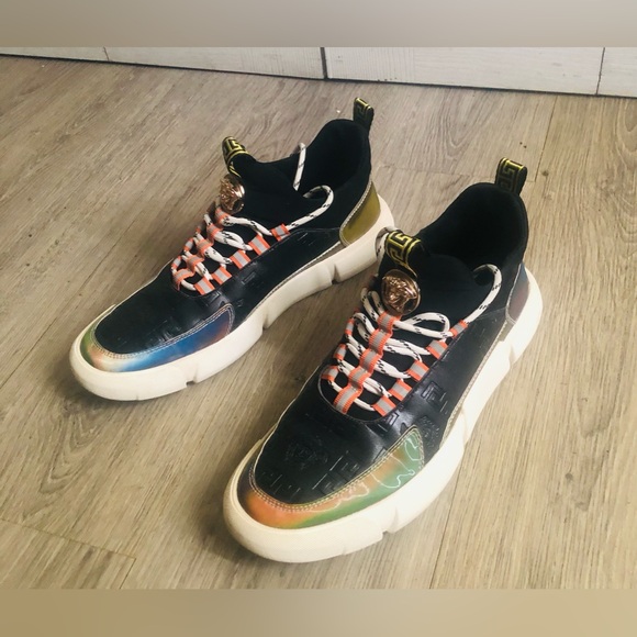 Versace men sneakers size 43EU, 9.5 US - Picture 9 of 11